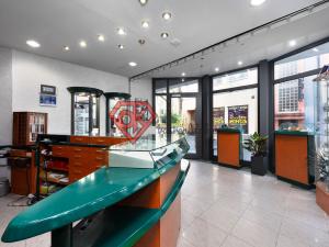 Pronájem obchodního prostoru, Ústí nad Orlicí, 17. listopadu, 23 m2