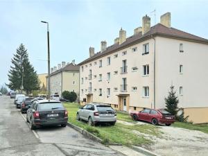 Prodej bytu 2+kk, Tmaň, Sídliště, 36 m2