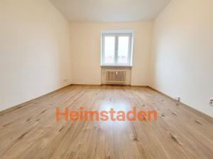 Pronájem bytu 1+kk, Havířov - Město, Hlavní třída, 34 m2