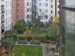 Pronájem bytu 4+kk, Praha - Vinohrady, Korunní, 105 m2