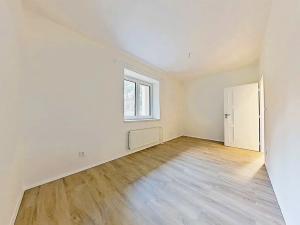 Pronájem bytu 2+kk, Praha - Smíchov, Pod Děvínem, 65 m2