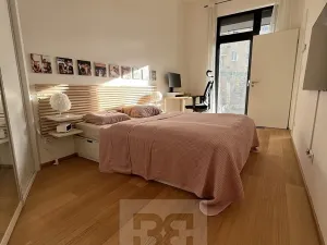 Pronájem bytu 2+kk, Praha - Strašnice, Michelangelova, 46 m2