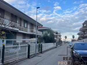 Prodej bytu 2+kk, Via Valle D'Aosta, 65015 Montesilvano PE, Itálie, 50 m2