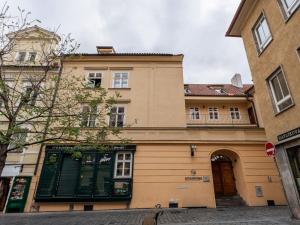 Prodej bytu 4+kk, Praha - Staré Město, Vejvodova, 89 m2