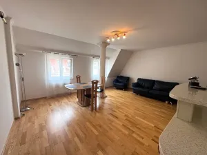Prodej bytu 4+kk, Karlovy Vary, Sadová, 94 m2