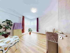 Prodej bytu 3+kk, Karlovy Vary, 81 m2