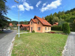 Prodej rodinného domu, Karlovy Vary, Slovenská, 140 m2