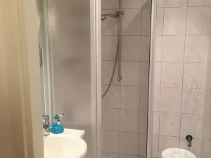 Pronájem bytu 1+kk, Praha - Hlubočepy, Peškova, 30 m2