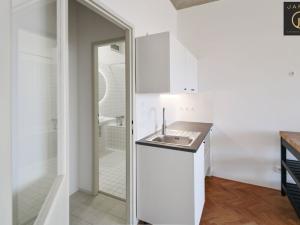 Pronájem bytu 1+kk, Praha - Vinohrady, Londýnská, 32 m2