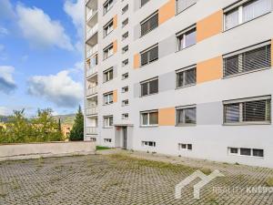 Prodej bytu 3+1, Liberec, Nezvalova, 74 m2