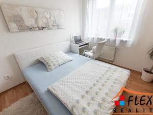 Pronájem bytu 2+kk, Opava, Krnovská, 54 m2