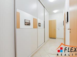 Pronájem bytu 2+kk, Opava, Krnovská, 54 m2