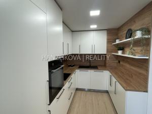 Pronájem bytu 2+kk, České Budějovice, Branišovská, 52 m2