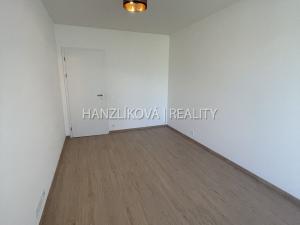 Pronájem bytu 2+kk, České Budějovice, Branišovská, 52 m2