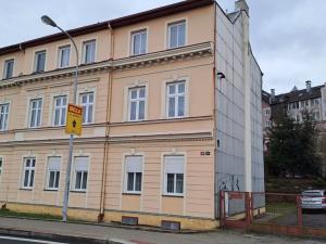 Prodej bytu 2+1, Karlovy Vary, Stará Kysibelská, 67 m2