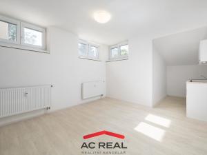 Prodej bytu 2+kk, Brno, Hostislavova, 39 m2