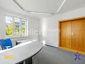 Pronájem obchodního prostoru, Zlín, třída Tomáše Bati, 142 m2