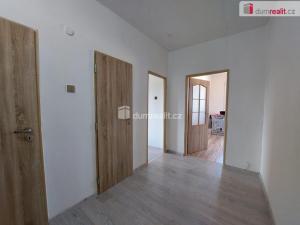 Prodej bytu 2+1, Rotava, Sídliště, 53 m2