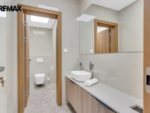 Pronájem obchodního prostoru, Velká Bíteš, 88 m2