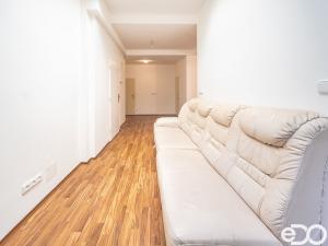 Prodej komerční nemovitosti, Poděbrady, Tyršova, 56 m2