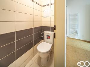 Prodej komerční nemovitosti, Poděbrady, Tyršova, 56 m2