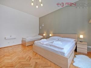 Pronájem bytu 2+kk, Praha - Nové Město, Řeznická, 44 m2