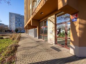 Prodej bytu 2+kk, Praha - Kobylisy, Kyselova, 44 m2