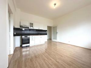 Prodej bytu 2+kk, Praha - Vršovice, 28. pluku, 48 m2