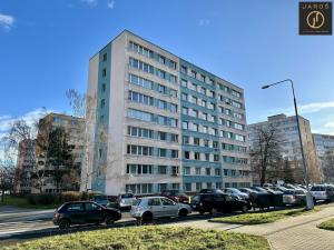 Pronájem bytu 3+kk, Kladno - Kročehlavy, Děčínská, 68 m2