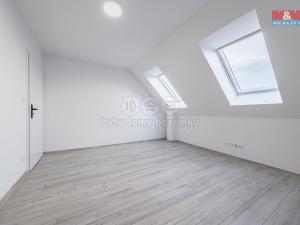 Pronájem bytu 3+kk, Sedlčany, Nademlýnská, 90 m2