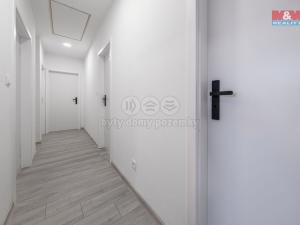 Pronájem bytu 3+kk, Sedlčany, Nademlýnská, 90 m2