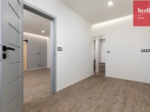 Prodej bytu 2+1, Opava, Hradecká, 52 m2