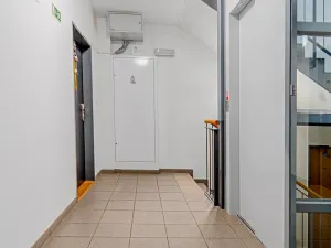 Prodej bytu 3+kk, Králův Dvůr, Na Horizontu, 80 m2