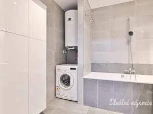 Pronájem bytu 1+kk, Brno - Královo Pole, Mojžíšova, 62 m2