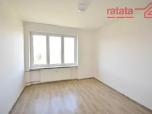 Pronájem bytu 2+1, Chomutov, Spořická, 50 m2