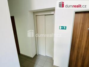 Pronájem bytu 2+kk, Mariánské Lázně - Úšovice, U Zastávky, 63 m2