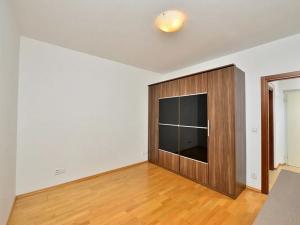 Pronájem bytu 2+kk, Praha - Libeň, Podvinný mlýn, 154 m2