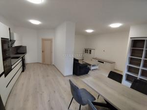 Prodej bytu 3+kk, Karlovy Vary, nábřeží Jana Palacha, 91 m2