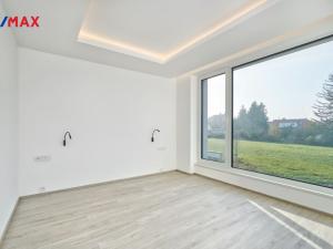 Prodej rodinného domu, Vestec, Čechova, 300 m2
