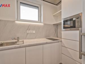 Prodej rodinného domu, Vestec, Čechova, 300 m2