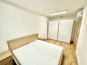 Pronájem bytu 2+kk, Praha - Žižkov, Jana Želivského, 56 m2