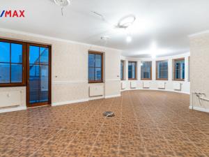 Prodej bytu 4+kk, Karlovy Vary, Svahová, 392 m2