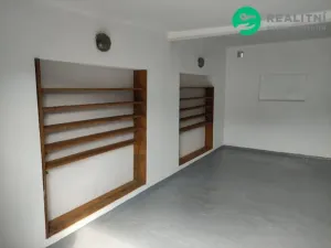 Prodej garáže, Ostrava, Dobrovského, 40 m2