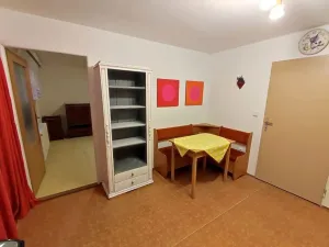 Pronájem bytu 1+1, Praha - Kunratice, Vožická, 42 m2