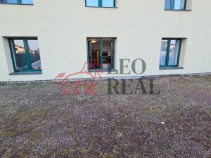 Pronájem bytu 1+kk, Praha - Suchdol, Suchdolské náměstí, 17 m2