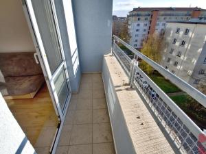 Pronájem bytu 3+kk, Praha - Strašnice, Sečská, 66 m2