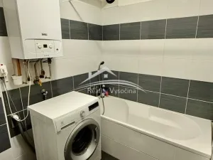 Pronájem bytu 2+kk, Jihlava, Halasova, 41 m2