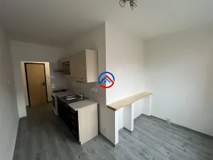 Pronájem bytu 2+1, Šumperk, Prievidzská, 55 m2