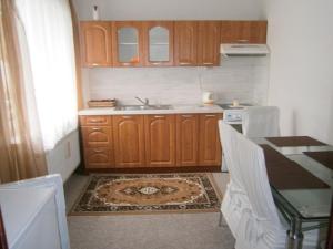 Pronájem bytu 2+1, Průhonice, Říčanská, 72 m2
