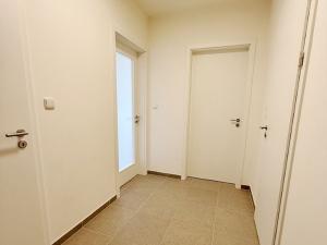 Pronájem bytu 2+kk, Praha - Dolní Měcholupy, Kardausova, 62 m2